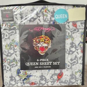 Ed Hardy Queen Dragon Sheet Set Set includes